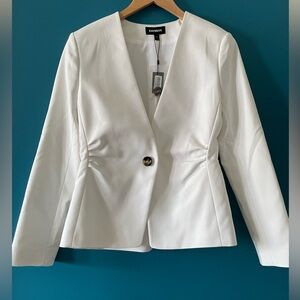 NWT Express Women's White Ruched Tailored Blazer, sz 6
